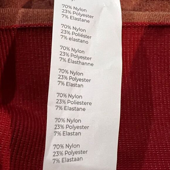 Fabletics Seamless High-Waisted Block Short size S - Picture 9 of 10